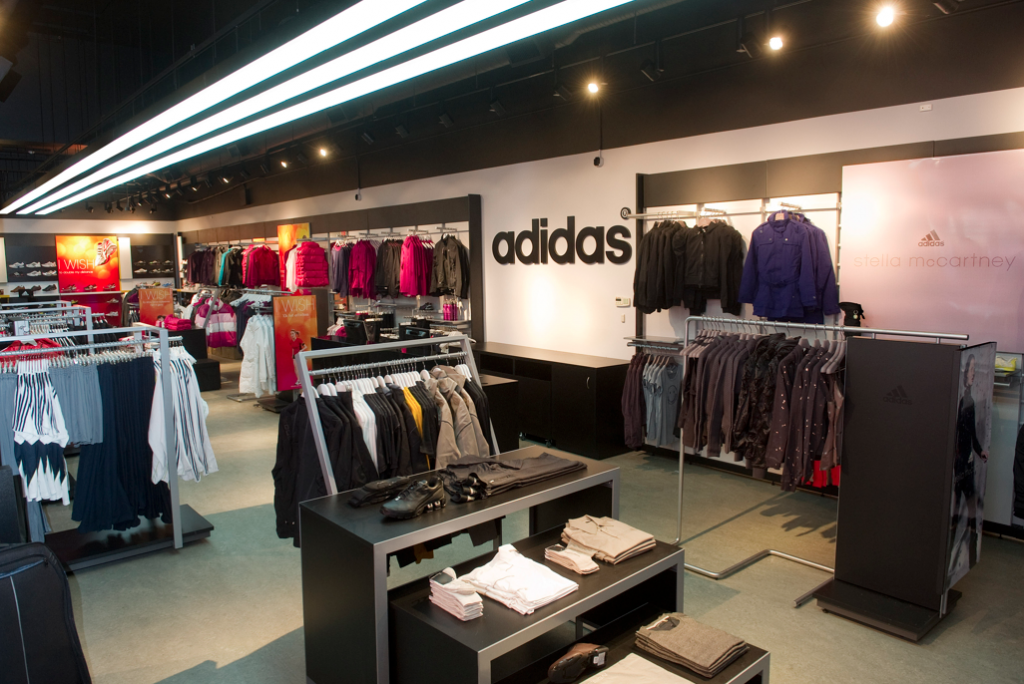 sport shop adidas