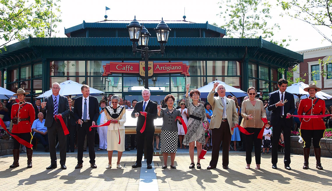 Ribbon Cutting Ceremony at McArthurGlen Designer Outlet Vancouver Airport