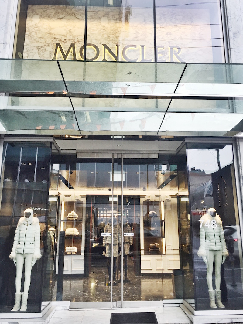 Moncler Vancouver Alberni Street 