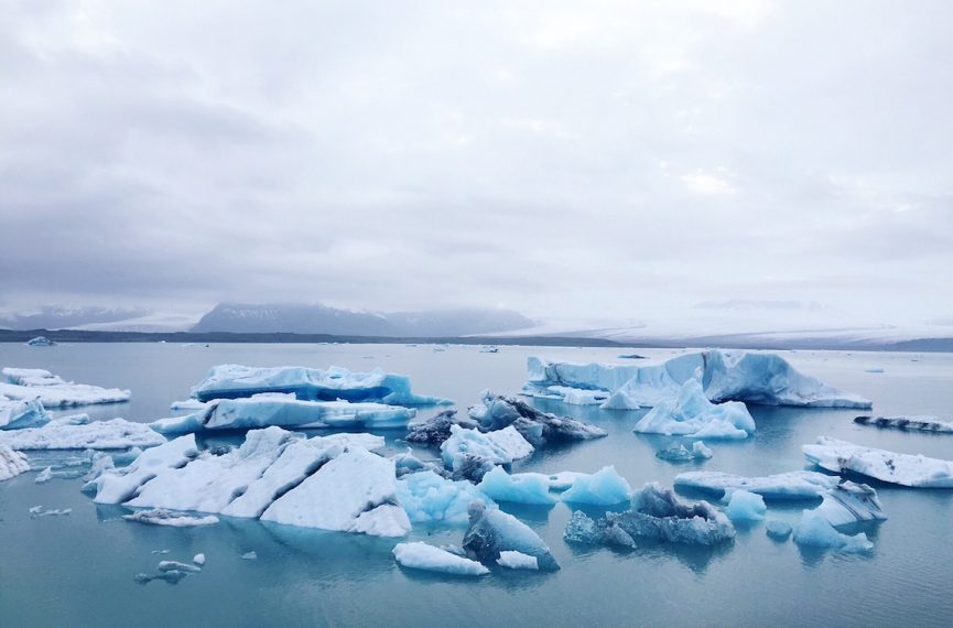 Icebergs at jokulsarlon glacier lagoon Iceland 3