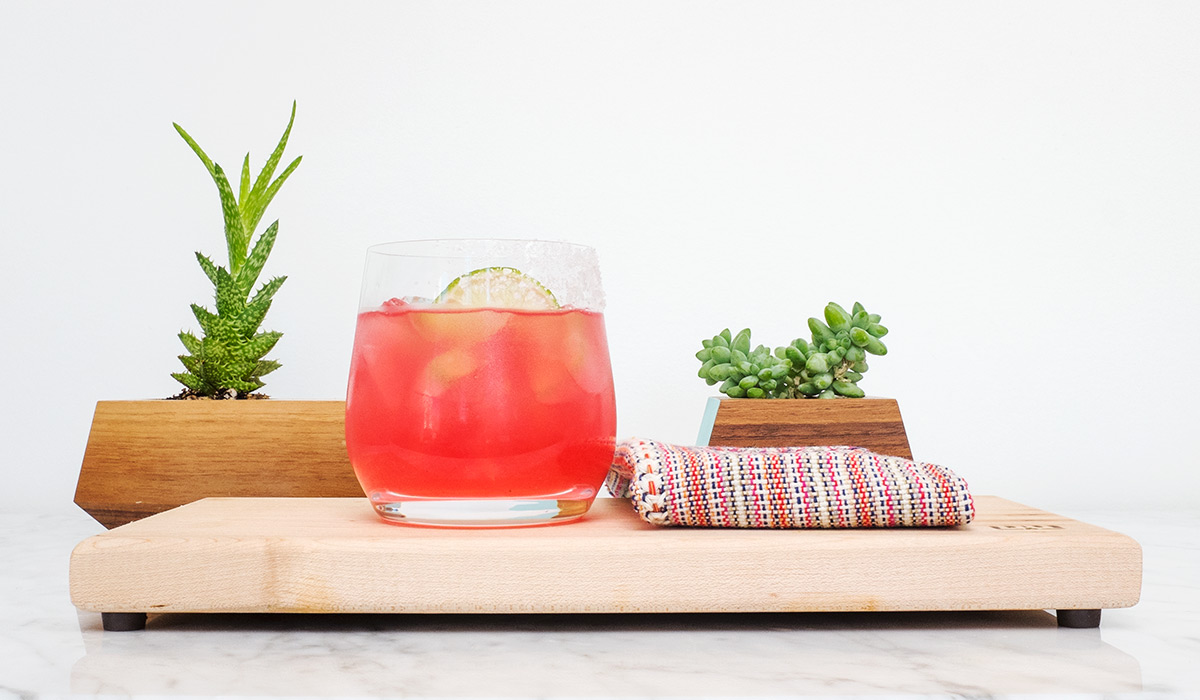 Create Sweet & Simple Cocktails with Cahoots Simple Syrups Modern Mix