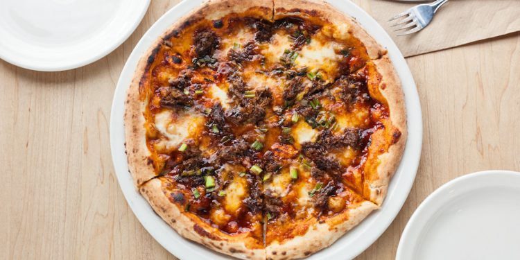 famoso korean bbq pizza