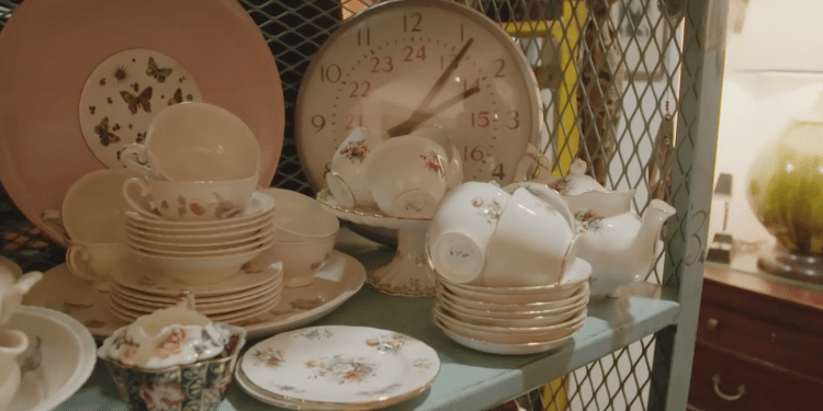 vintage tea cups